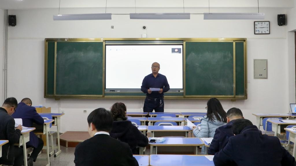 英国上市公司官网365顺利完成甘肃省教育科技创新项目结题工作答辩